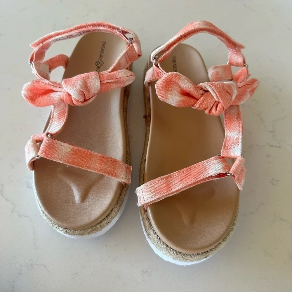 Treasure & Bond Eliza tie dye platform sandal size: 1